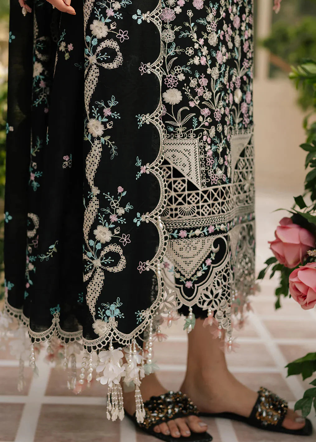 Grace Z-(S1373) - Stitched Embroidered 3pc Lawn Dress With Embroidered Chiffon Dupatta.