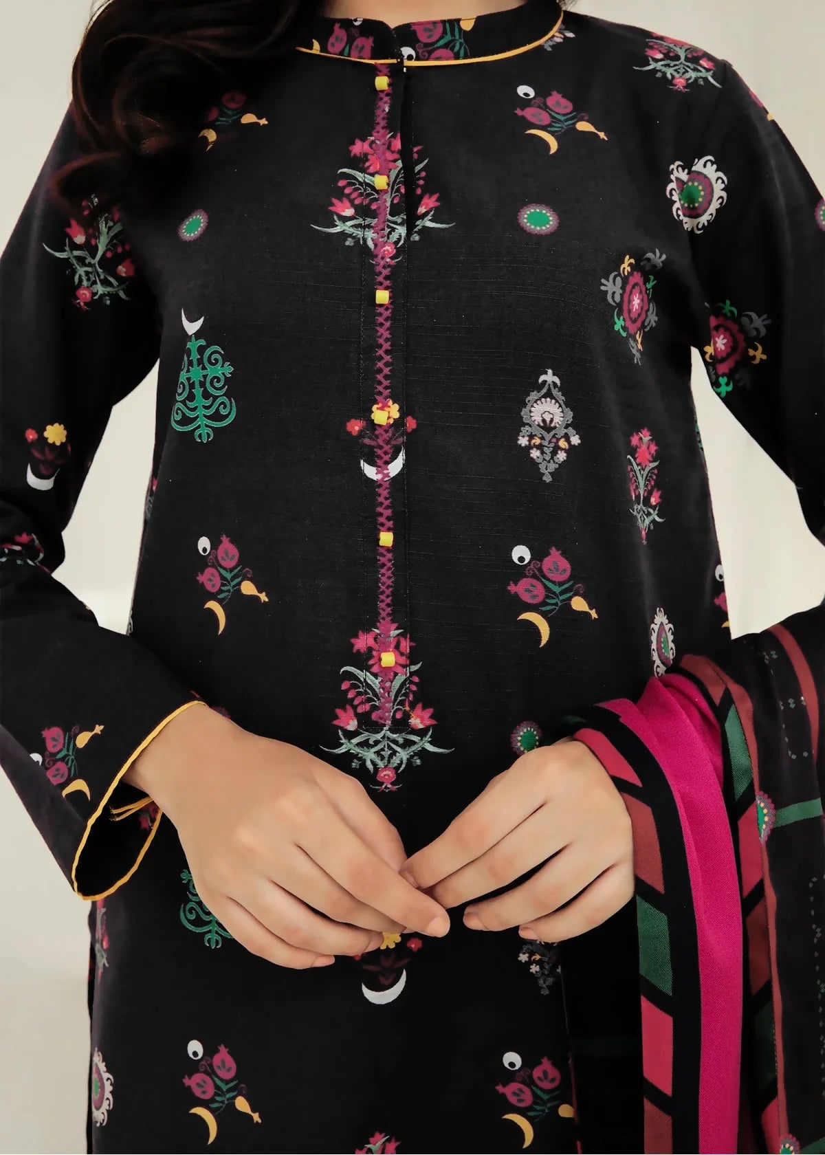 Grace Z-(W902) - Stitched Digital Printed 3pc Karandi Dress With Digital Printed Karandi Shawl.