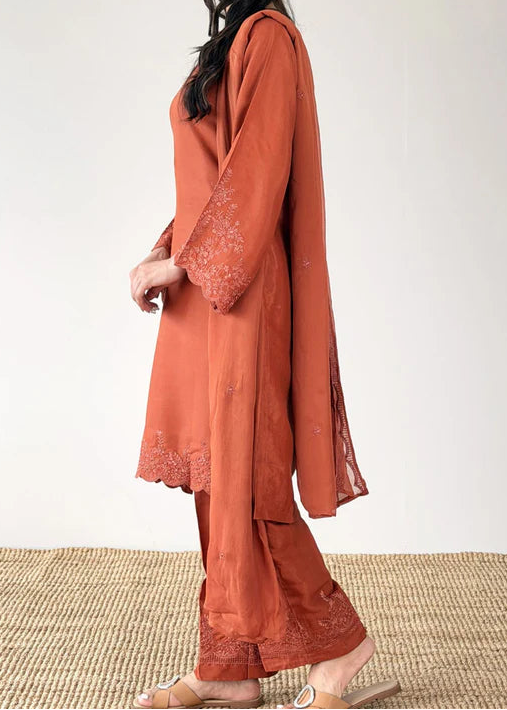 Grace S1450- Embroidered 3pc Lawn Dress With Embroidered Khaddi Net Dupatta.
