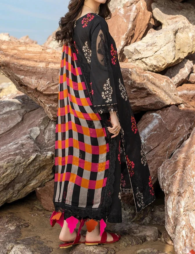 Grace S810-Embroidered 2pc Lawn dress.