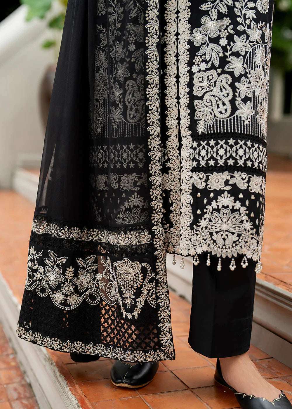 Grace Z-(W860) - Stitched Embroidered 3pc Marina Dress With Embroidered Chiffon Dupatta.