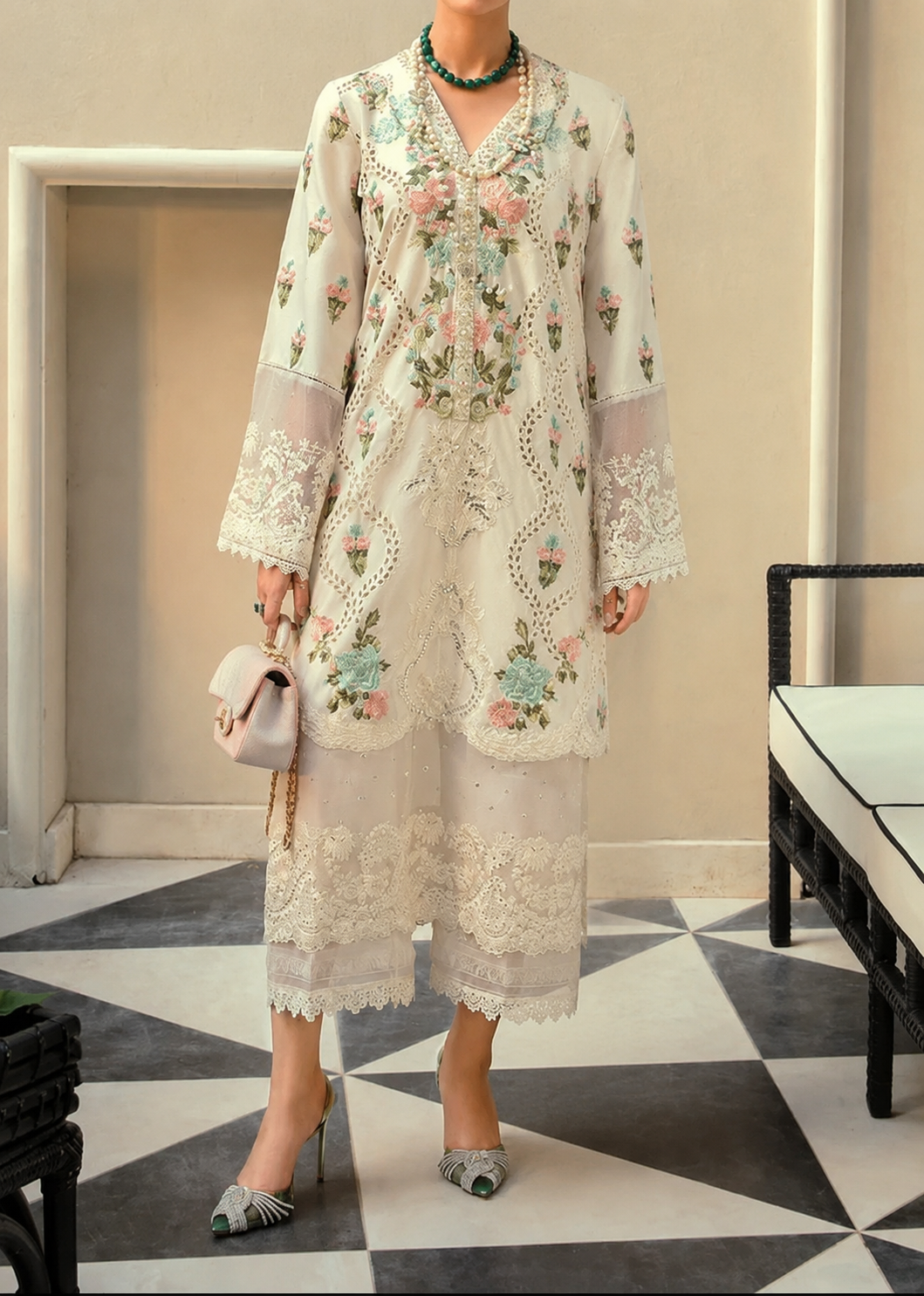 Grace S1476-Embroidered 2pc CHIKANKARI Lawn Dress.