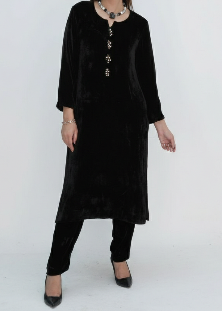 C-S 043- STITCHED 2PC VELVET CO-ORD SET.