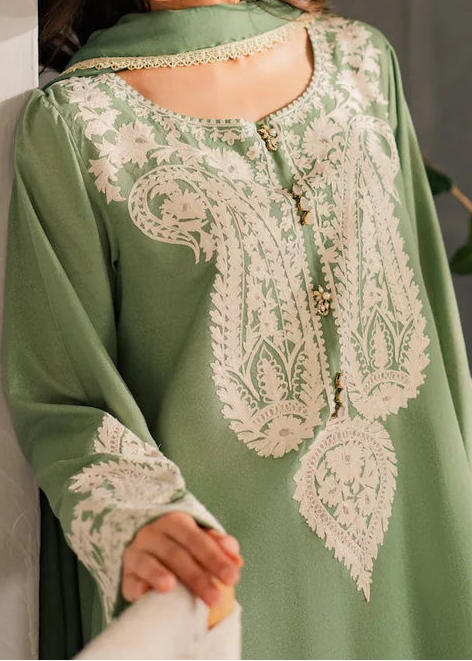 Grace S1291-Embroidered 3pc Lawn Dress With Dyed Chiffon Dupatta.