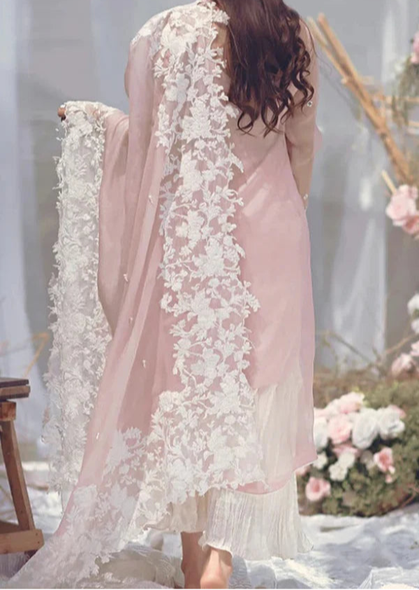 Grace S1264-Embroidered 3pc Lawn Dress With Embroidered Organza Dupatta.