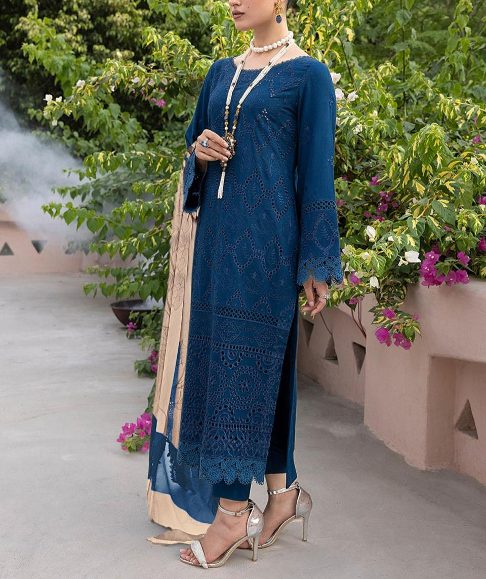 Grace S1119-Embroidered 3pc CHIKANKARI Lawn dress with Printed Munar Dupatta.