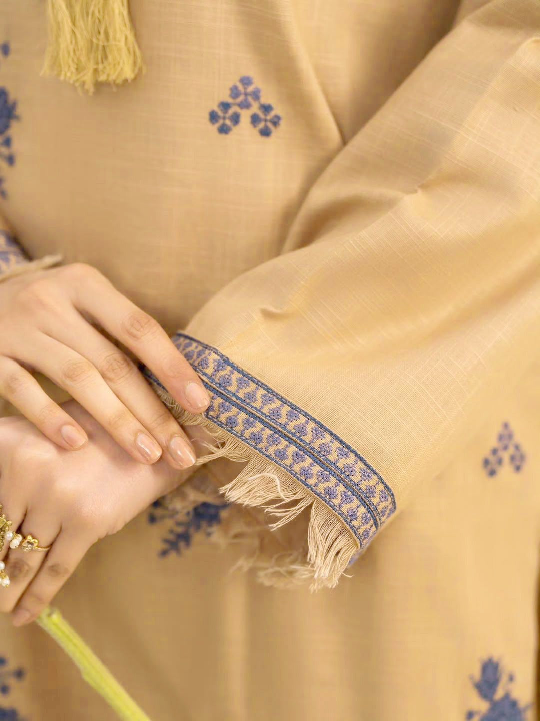 Grace S1356-Embroidered 2pc Lawn Dress.