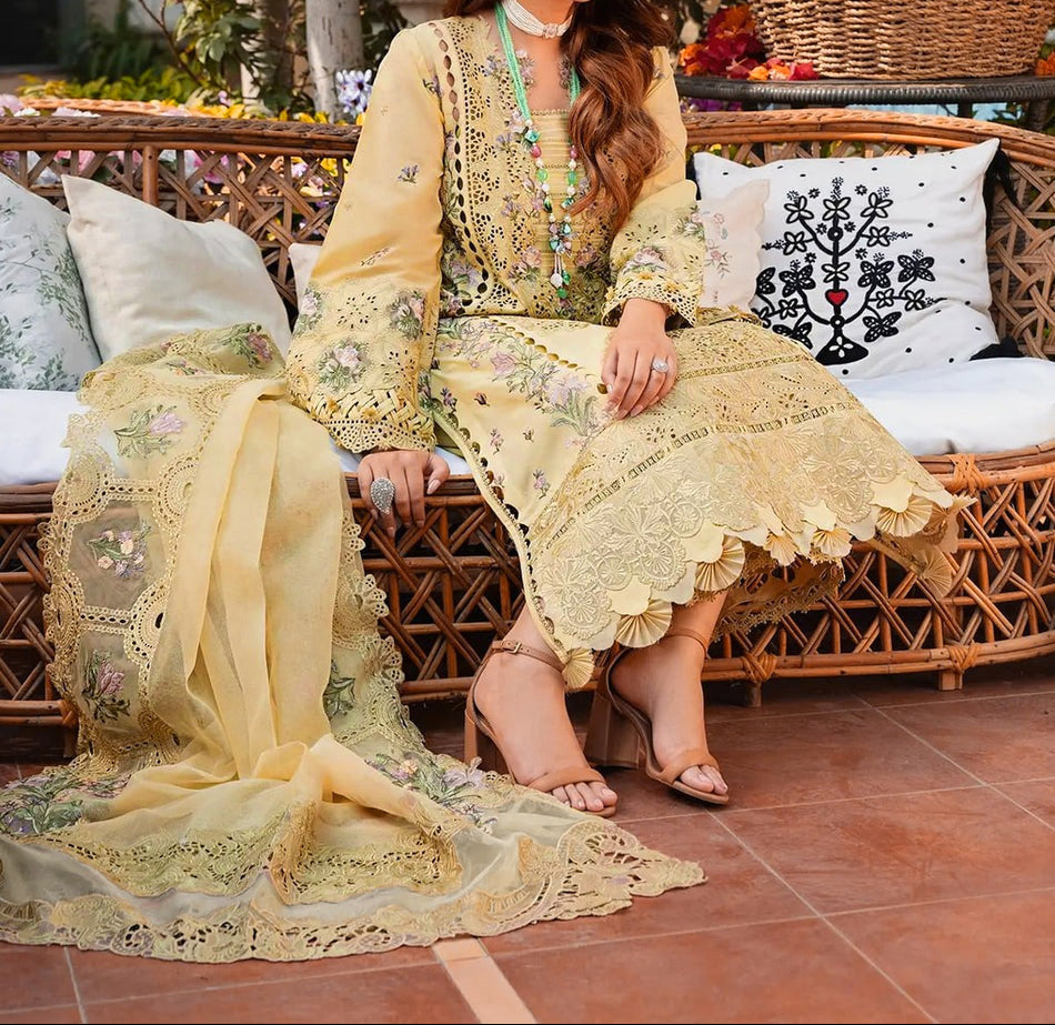 Grace W1076 - Embroidered 3pc Lawn Dress With Embroidered Khadi Net Dupatta.
