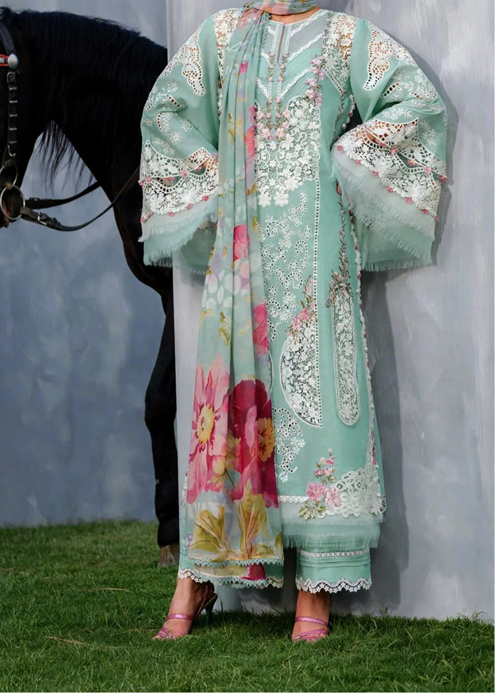 Grace S1406 - Embroidered 3pc CHIKANKARI Lawn Dress With Printed Lawn Dupatta.