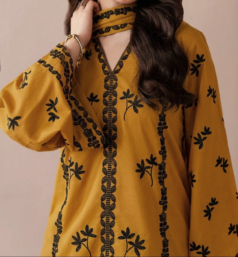 Grace S1461-Embroidered 3pc Lawn Dress With Embroidered Chiffon Dupatta.