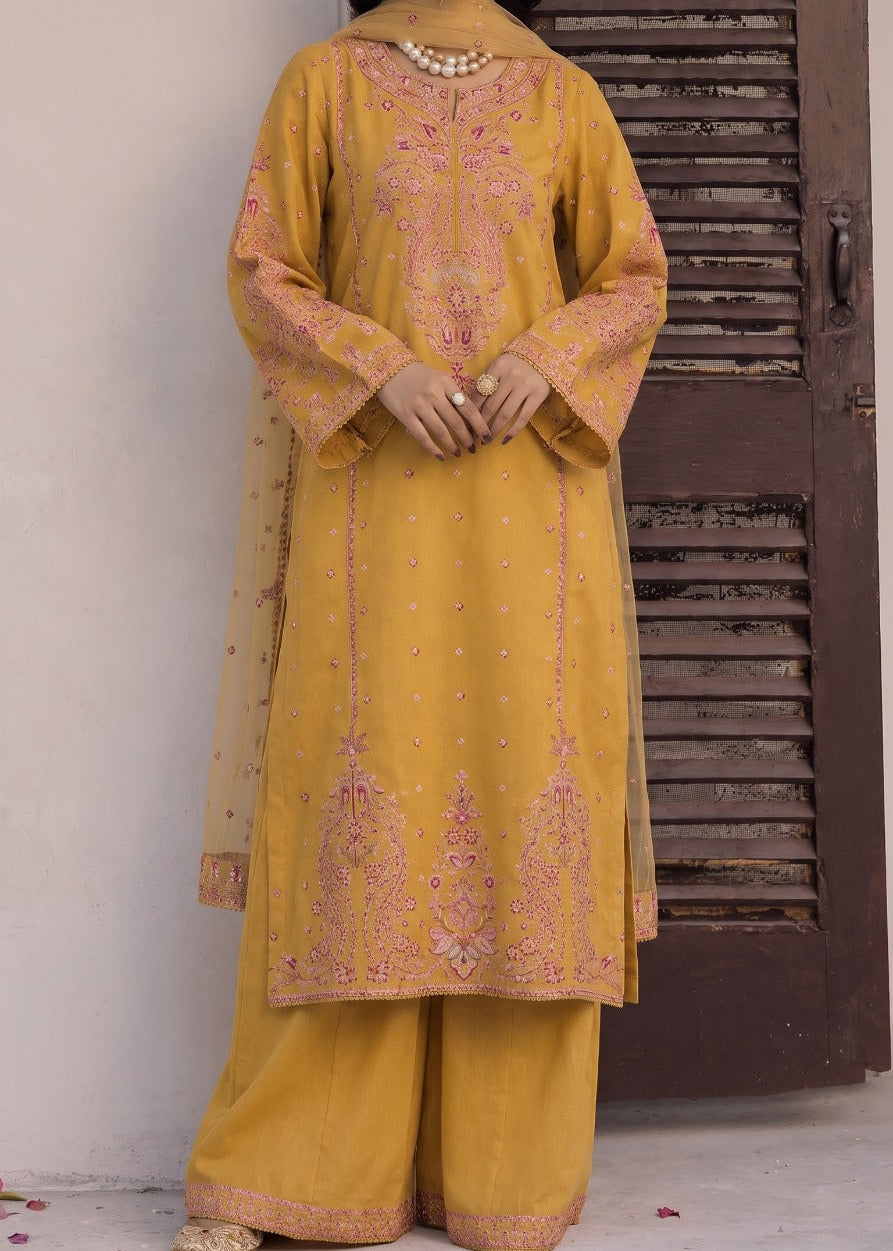 Grace S1615 - Embroidered Sequence 3pc Lawn Dress With Embroidered Sequence Khadi Net Dupatta.