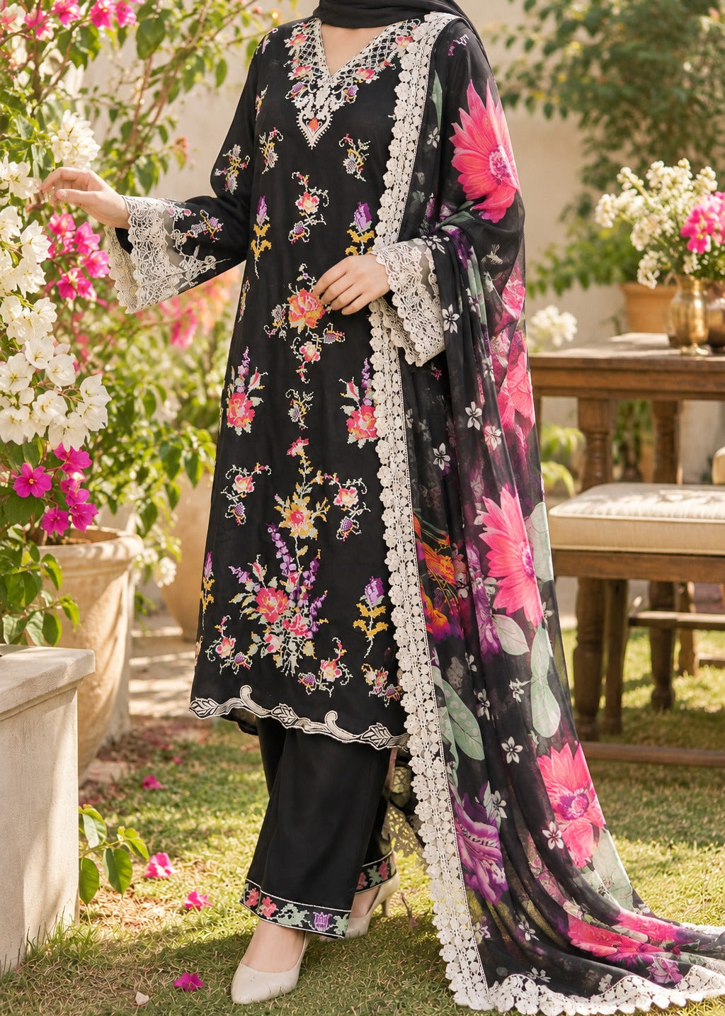Grace S1632 - Embroidered 3pc Lawn Dress With Printed Chiffon Dupatta.