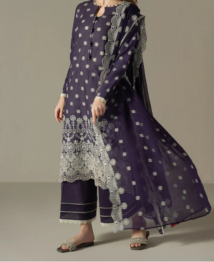 Grace S1223-Embroidered 3pc Lawn Dress With Embroidered Organza Dupatta.