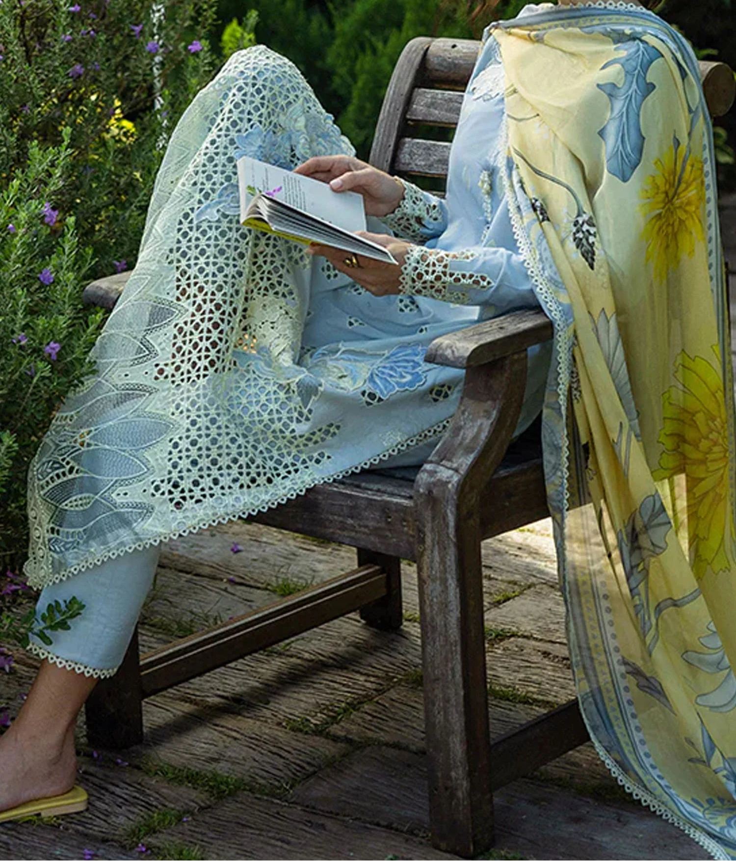 Grace S1241-Embroidered 3pc Cutwork Lawn Dress With Printed Munar Dupatta.