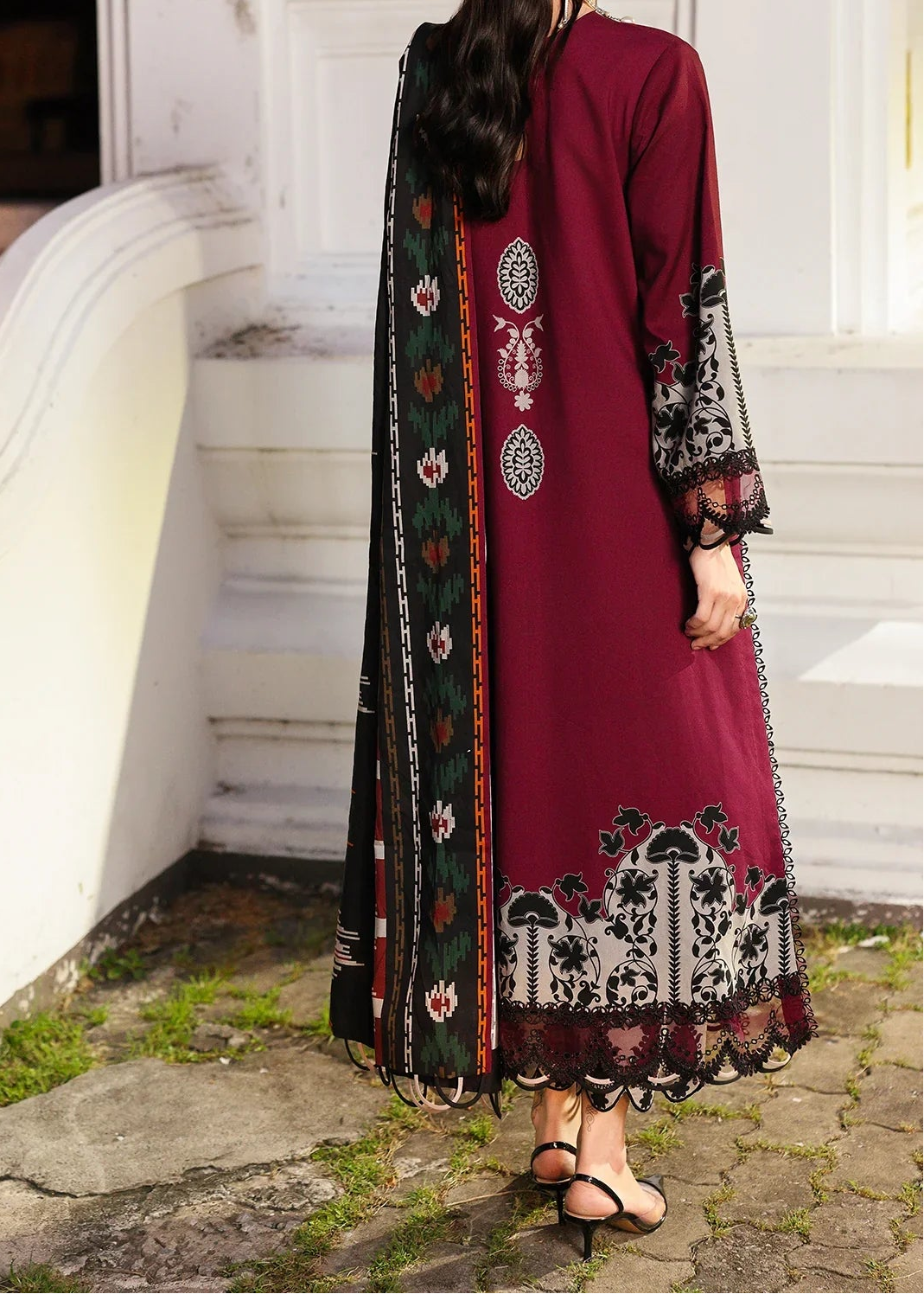 Grace W917 - Digital Printed 3pc Karandi Dress With Digital Printed Karandi Shawl.