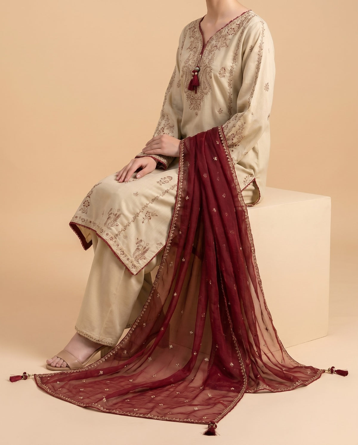 Grace S1433 - Embroidered 3pc Lawn Dress With Embroidered Chiffon Dupatta.