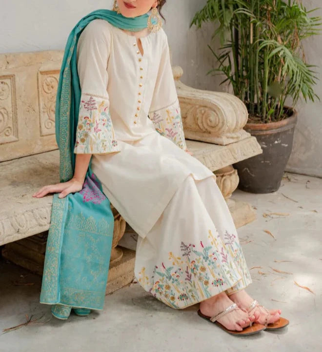 Grace S798 Embroidered 2pc lawn dress. gracestore.pk