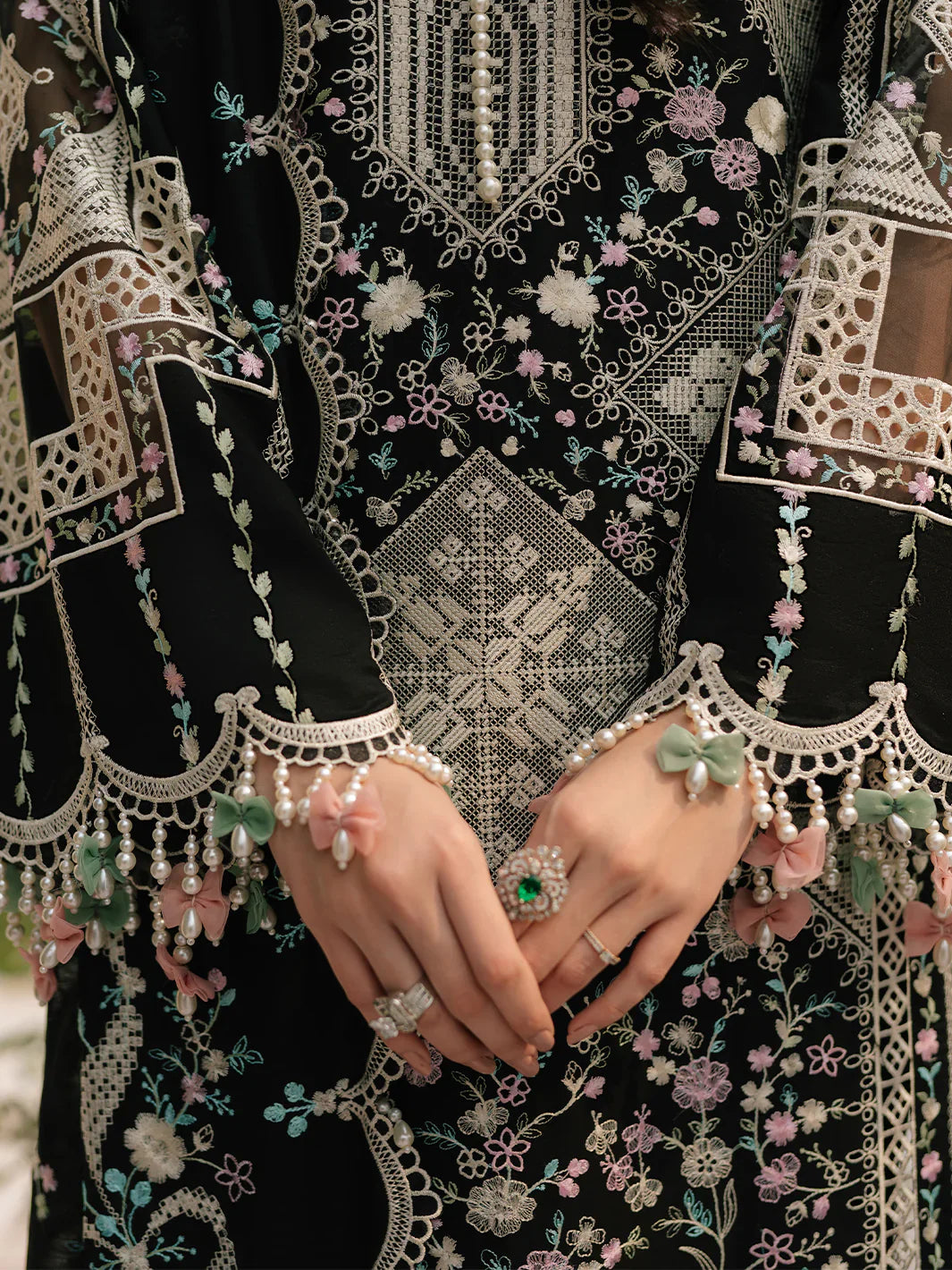 Grace Z-(S1373) - Stitched Embroidered 3pc Lawn Dress With Embroidered Chiffon Dupatta.