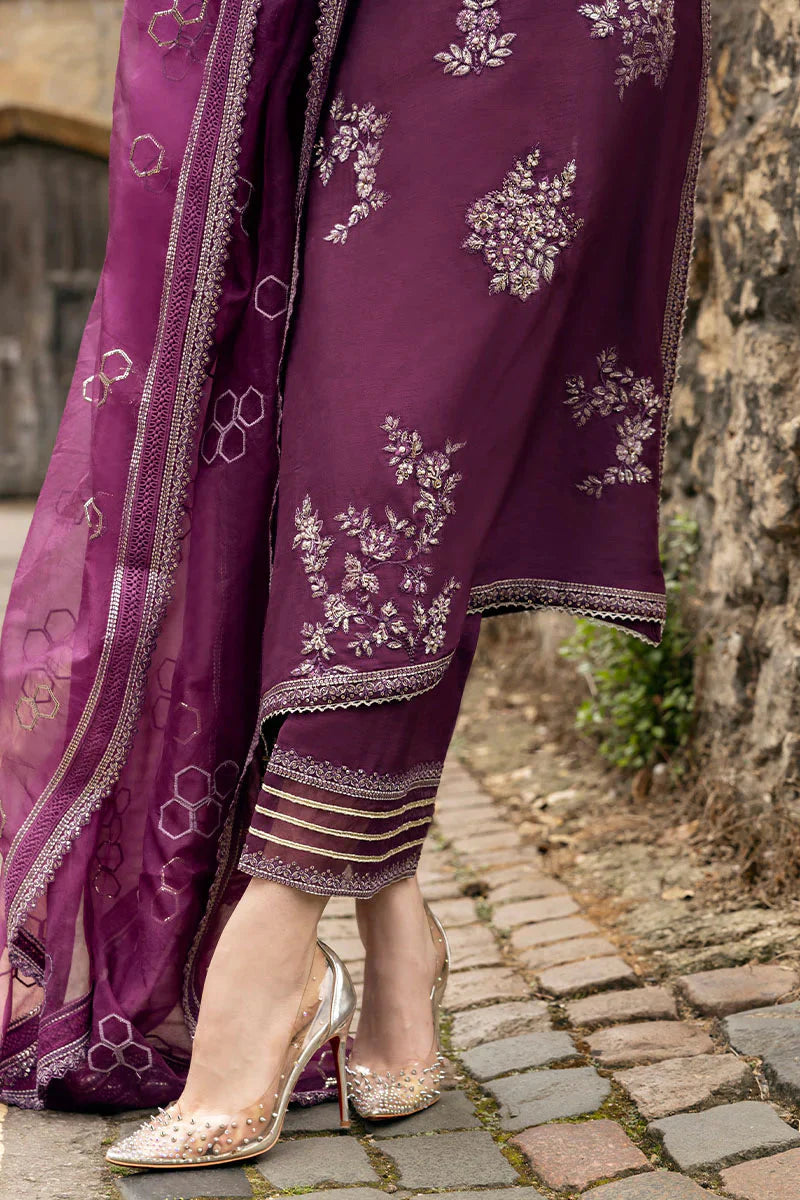 Grace S1249-Embroidered 3pc Lawn Dress With Embroidered Organza Dupatta.