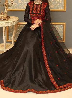 Grace W274- Embroidered 3pc Kataan Silk dress With Embroidered organza dupatta.