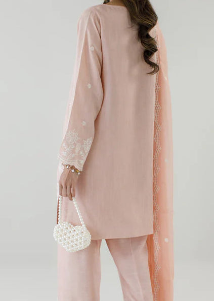 Grace S1486-Embroidered 3pc Lawn Dress With Embroidered Chiffon Dupatta.