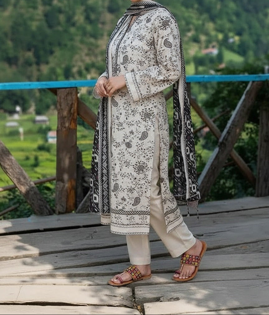Grace W876 - Digital Printed 3pc Karandi Dress With Digital Printed Karandi Shawl.
