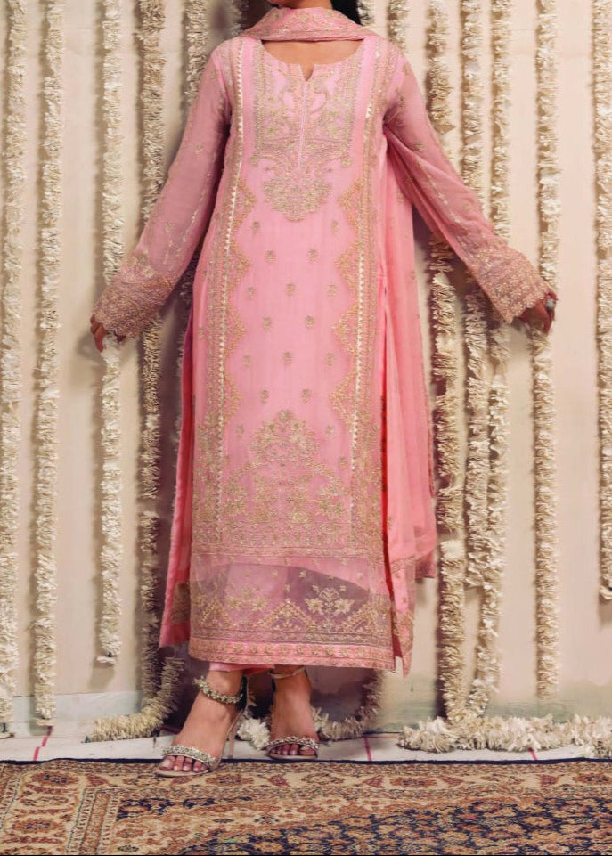 SILKEN BEIGE– Embroidered Chiffon Unstitched 3Pc Suit.