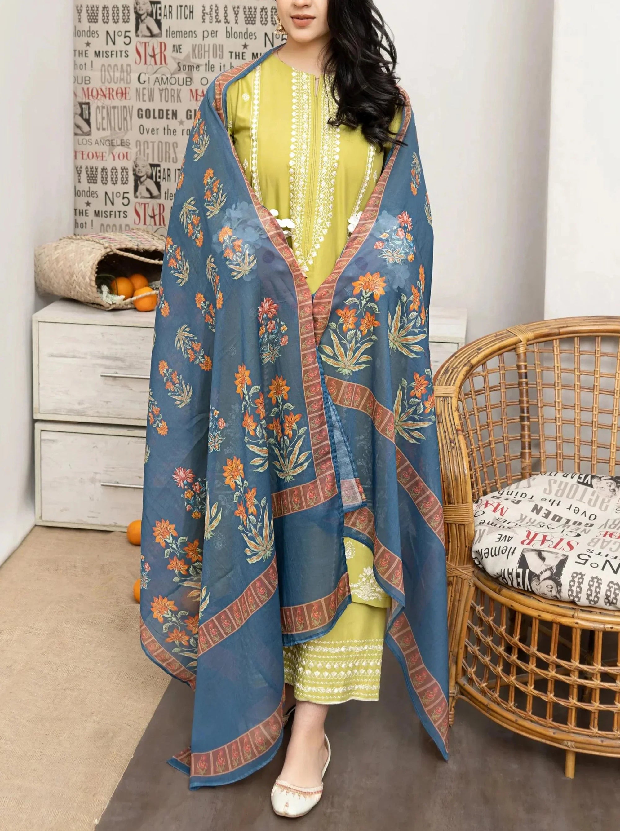 Grace S837-Embroidered 3PC Lawn with Printed Munar Dupatta.