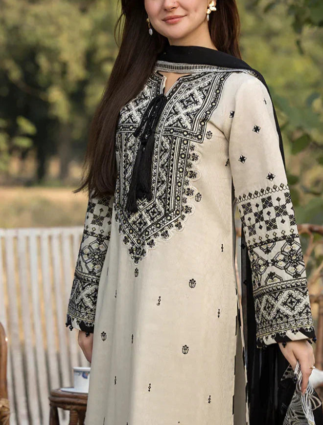 Grace S1222-Embroidered 3pc Lawn Dress With Embroidered Chiffon Dupatta.