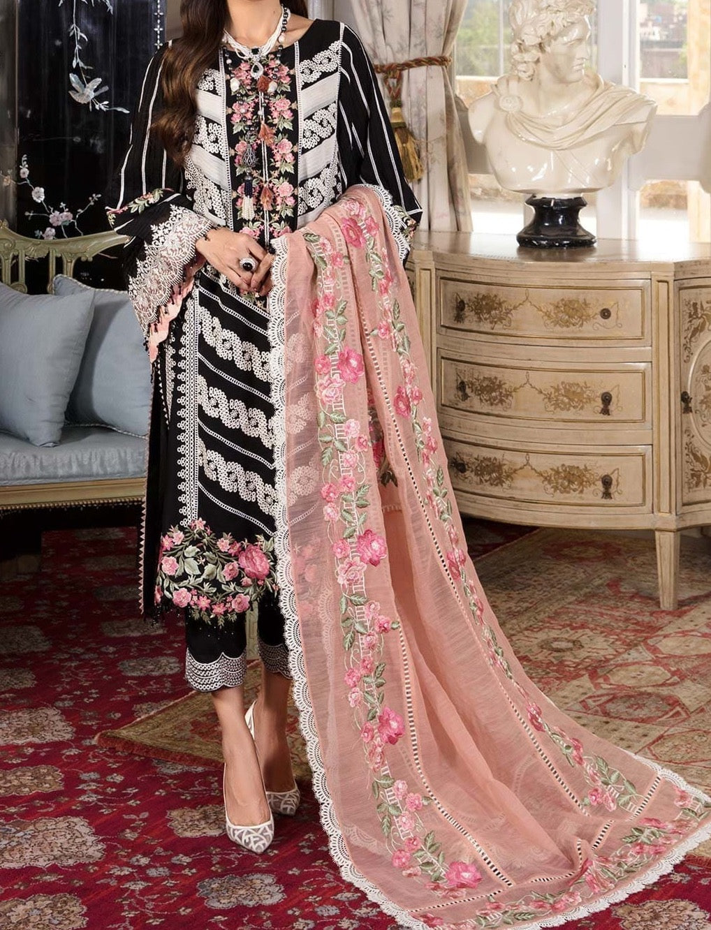 Grace S637- Embroidered 3pc lawn dress with embroidered organza dupatta.