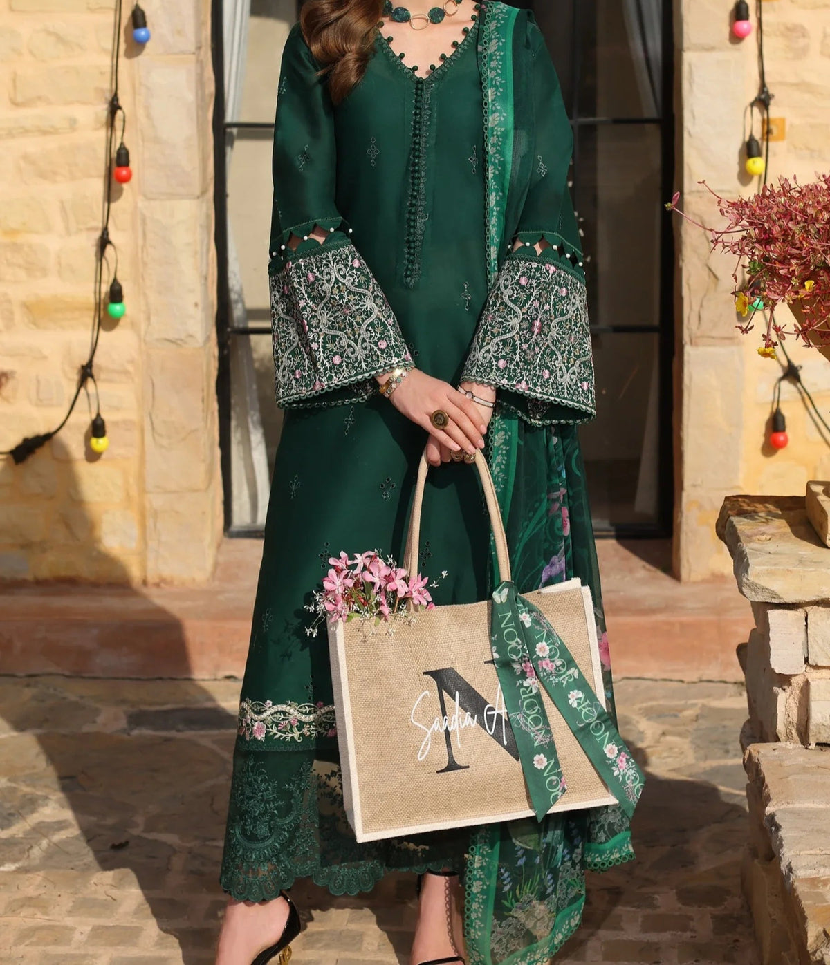Grace S1230-Embroidered 3pc CHIKANKARI Lawn Dress With Printed Munar Dupatta.