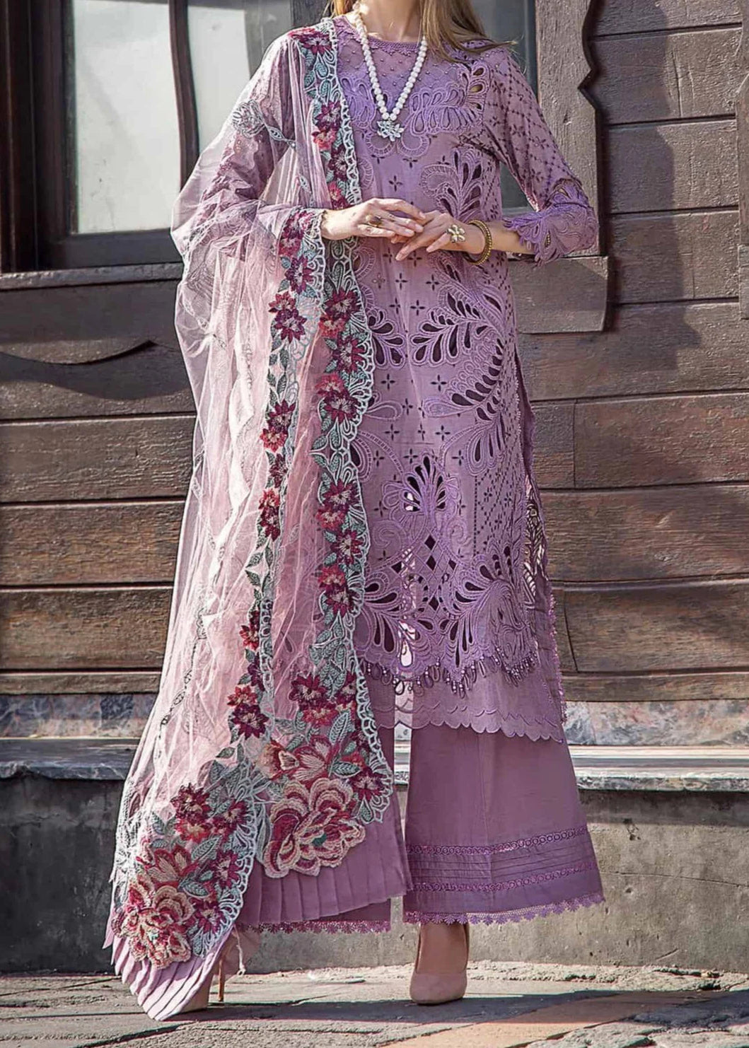 Grace S1045-Embroidered 3pc Chikankari Lawn Dress with Embroidered Khaadi Net Dupatta