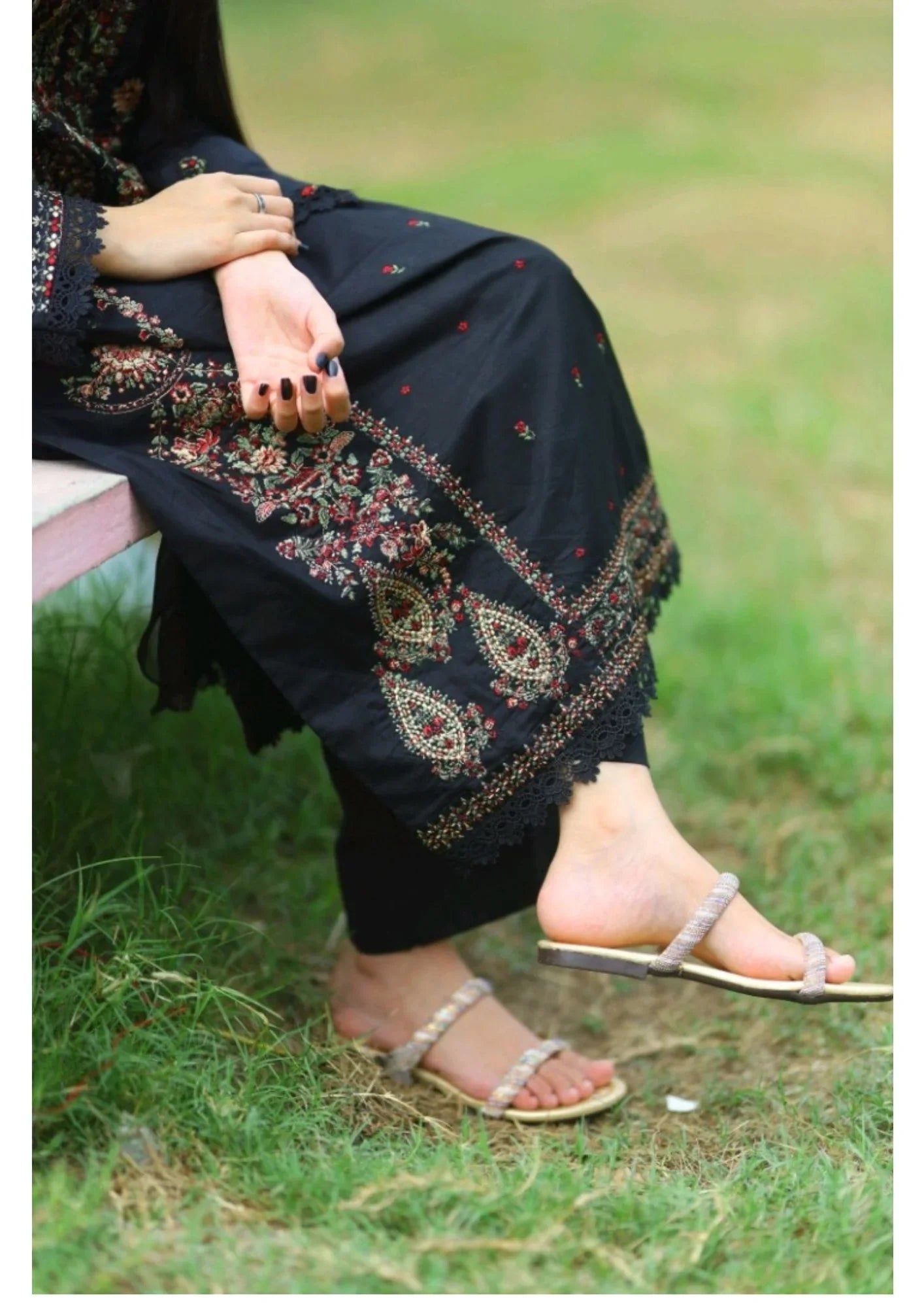 Grace Z-(W735) - Stitched Embroidered 3pc Marina Dress With Embroidered Chiffon Dupatta