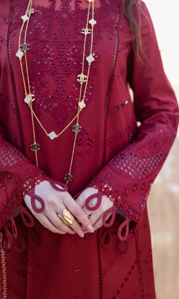 Grace S1133 Heavy Shifli Embroidered 3pc Lawn Dress With Shifli Embroidered Organza Dupatta.
