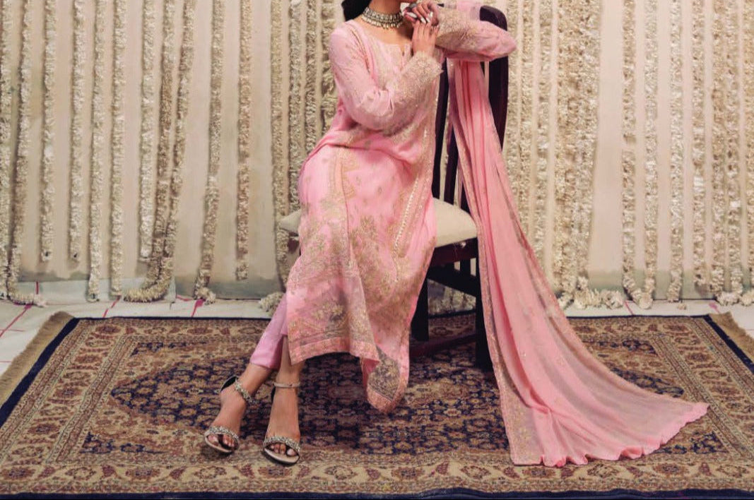 SILKEN BEIGE– Embroidered Chiffon Unstitched 3Pc Suit.