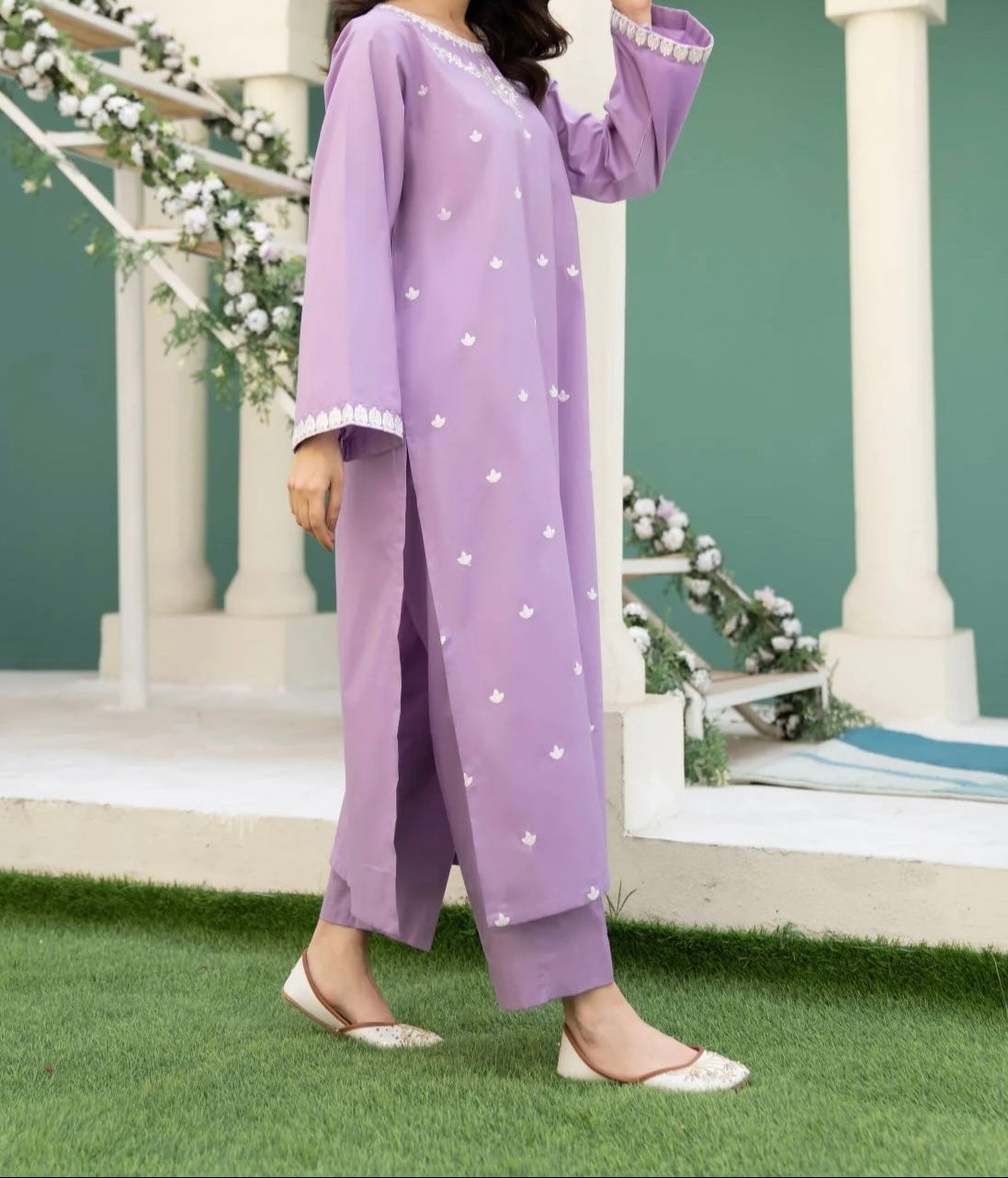 Grace S1255-Embroidered 2pc Lawn Dress