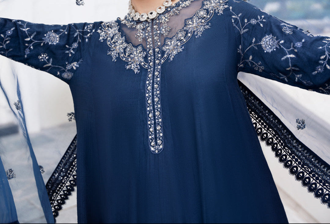 Grace S1226-Embroidered 3pc Sequence Lawn Dress With Embroidered Organza Dupatta.