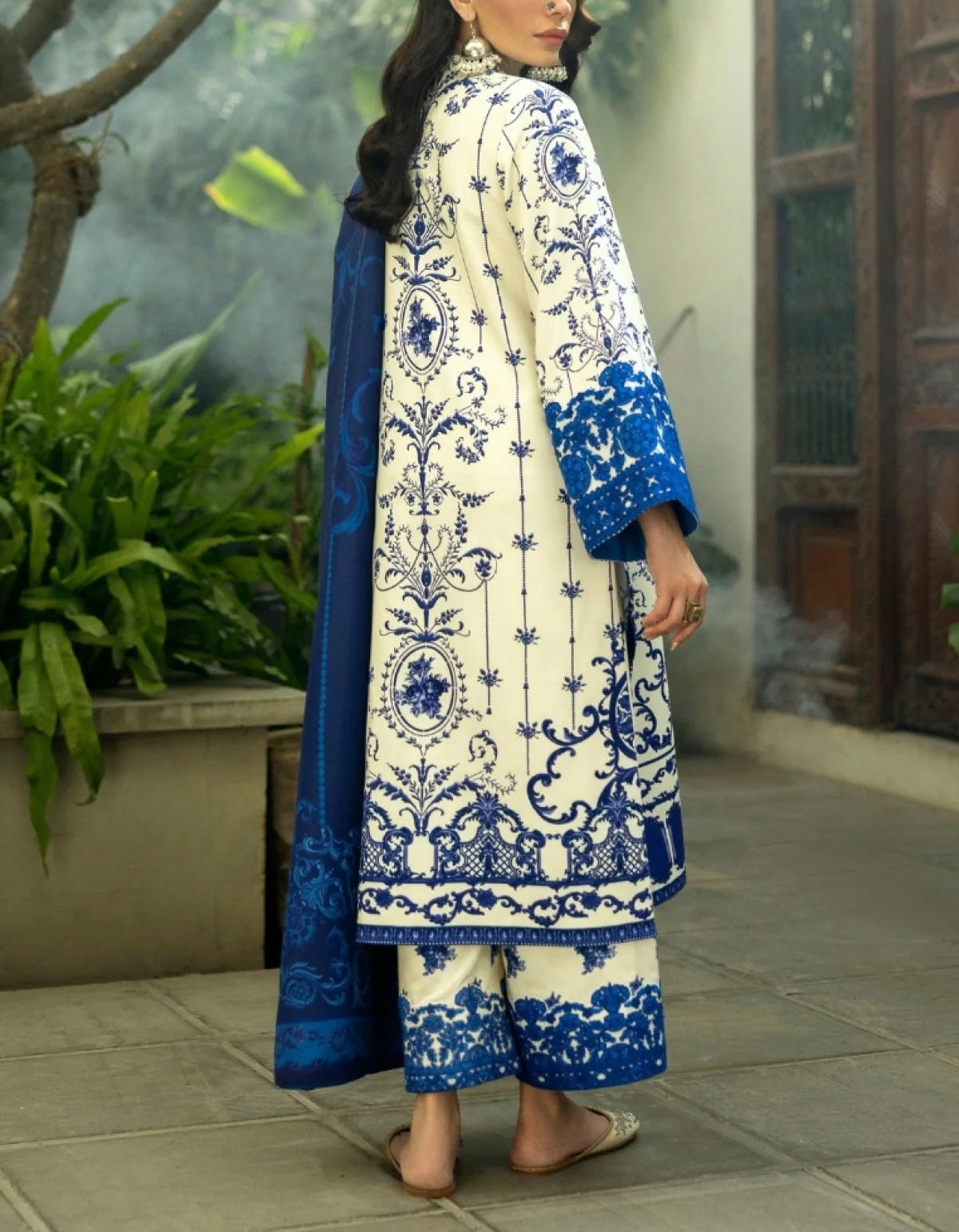 Grace S1070-Digital Printed 3pc Lawn Dress with Digital Printed Lawn Dupatta.