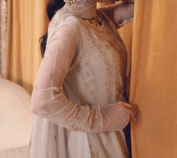 ICE GRAY– Embroidered Chiffon Unstitched 3Pc Suit.