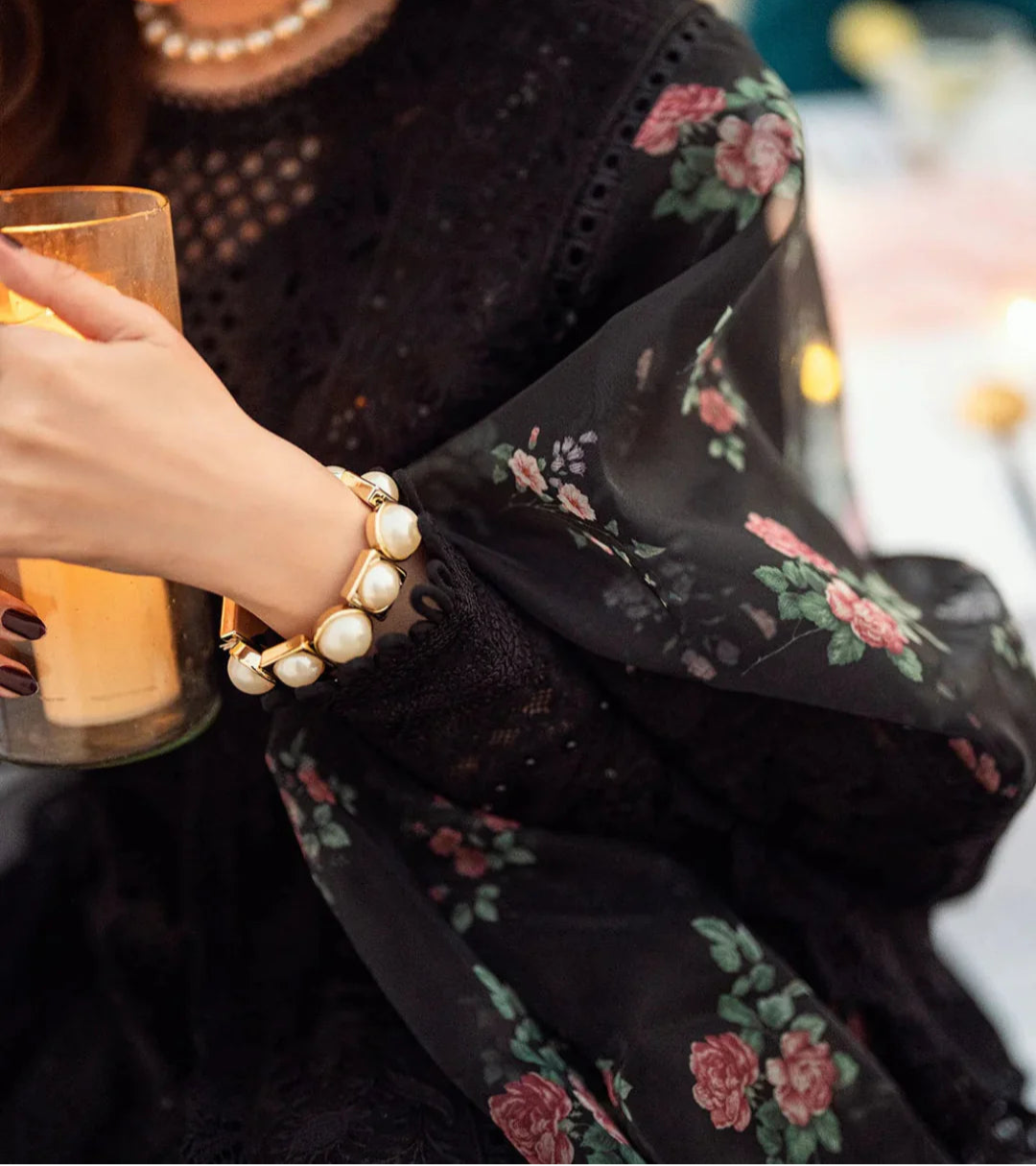 Grace S1237-Embroidered 3pc CHIKANKARI Lawn Dress With Printed Munar Dupatta.