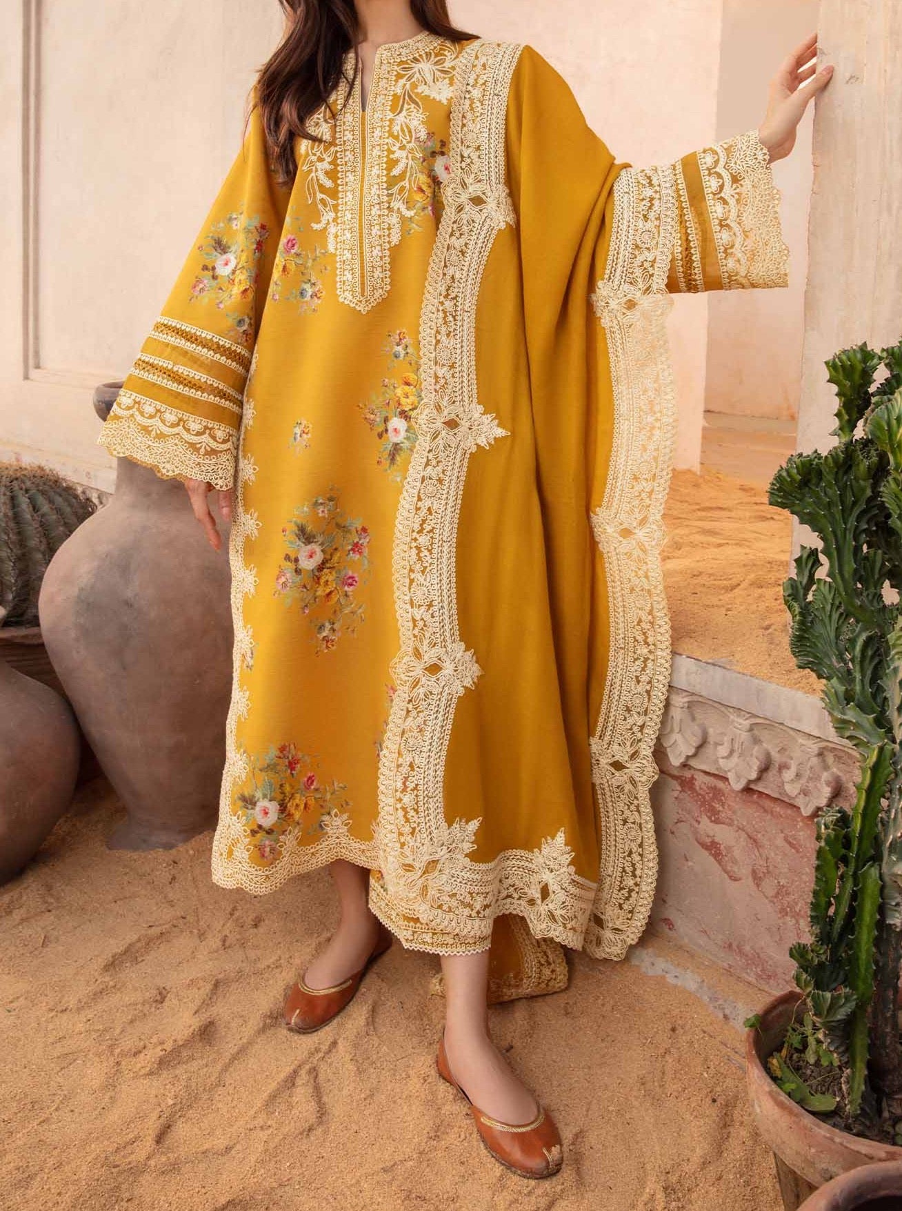 Grace S679-Embroidered 3PC Lawn dress with Embroidered chiffon dupatta.