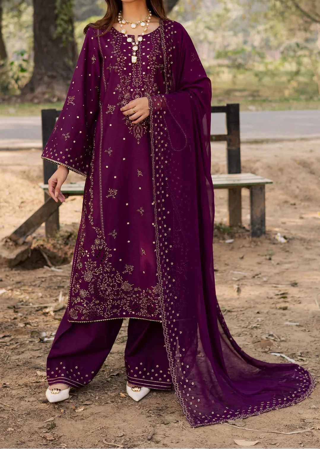 Grace Z-(S1508) - Stitched Embroidered 3pc Lawn Dress With Embroidered Chiffon Dupatta.