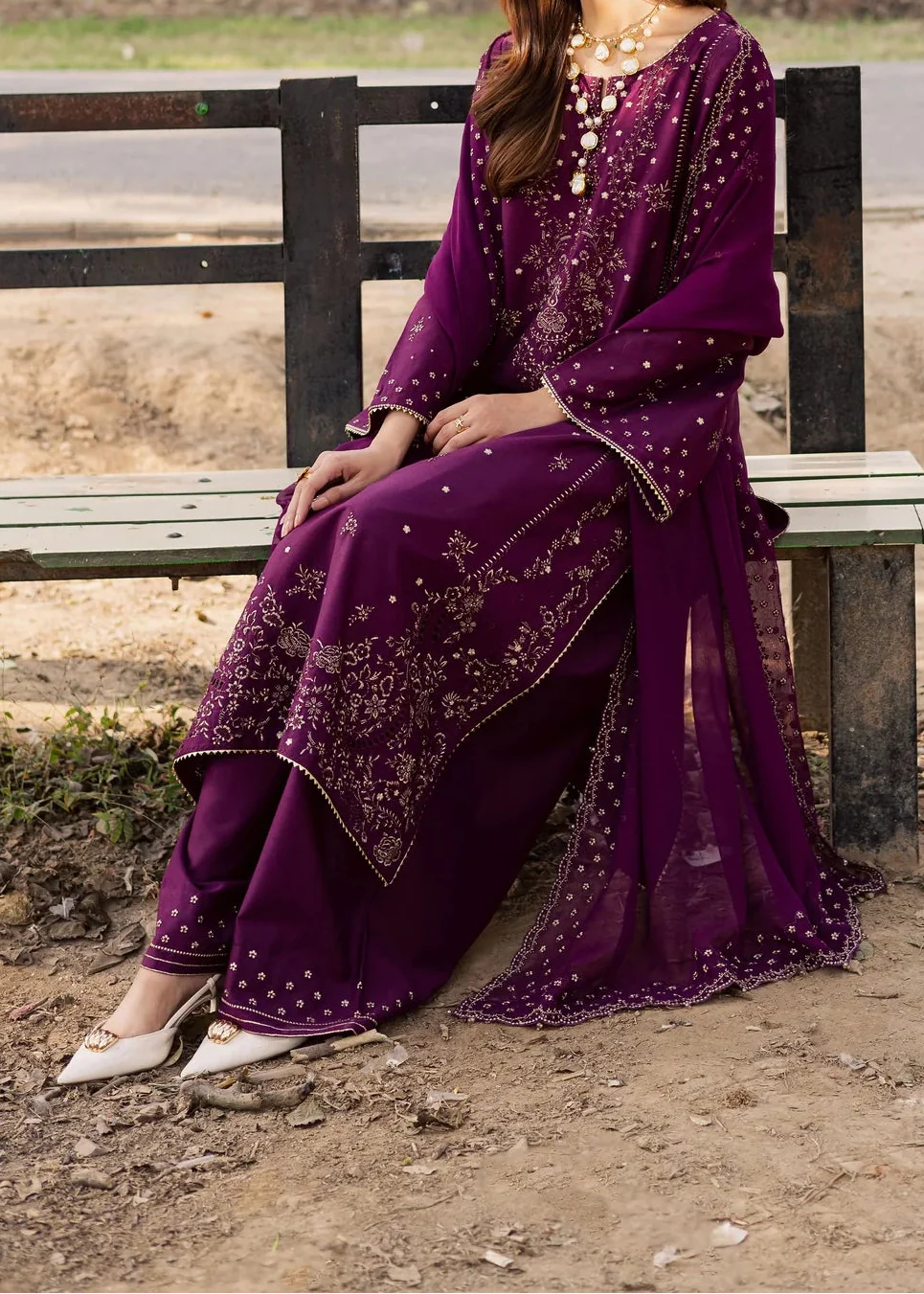 Grace Z-(S1508) - Stitched Embroidered 3pc Lawn Dress With Embroidered Chiffon Dupatta.