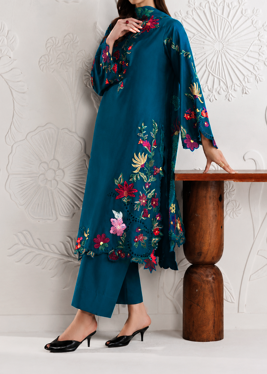 Grace S1499 - Embroidered 3pc CHIKANKARI Lawn Dress With Printed Lawn Dupatta.