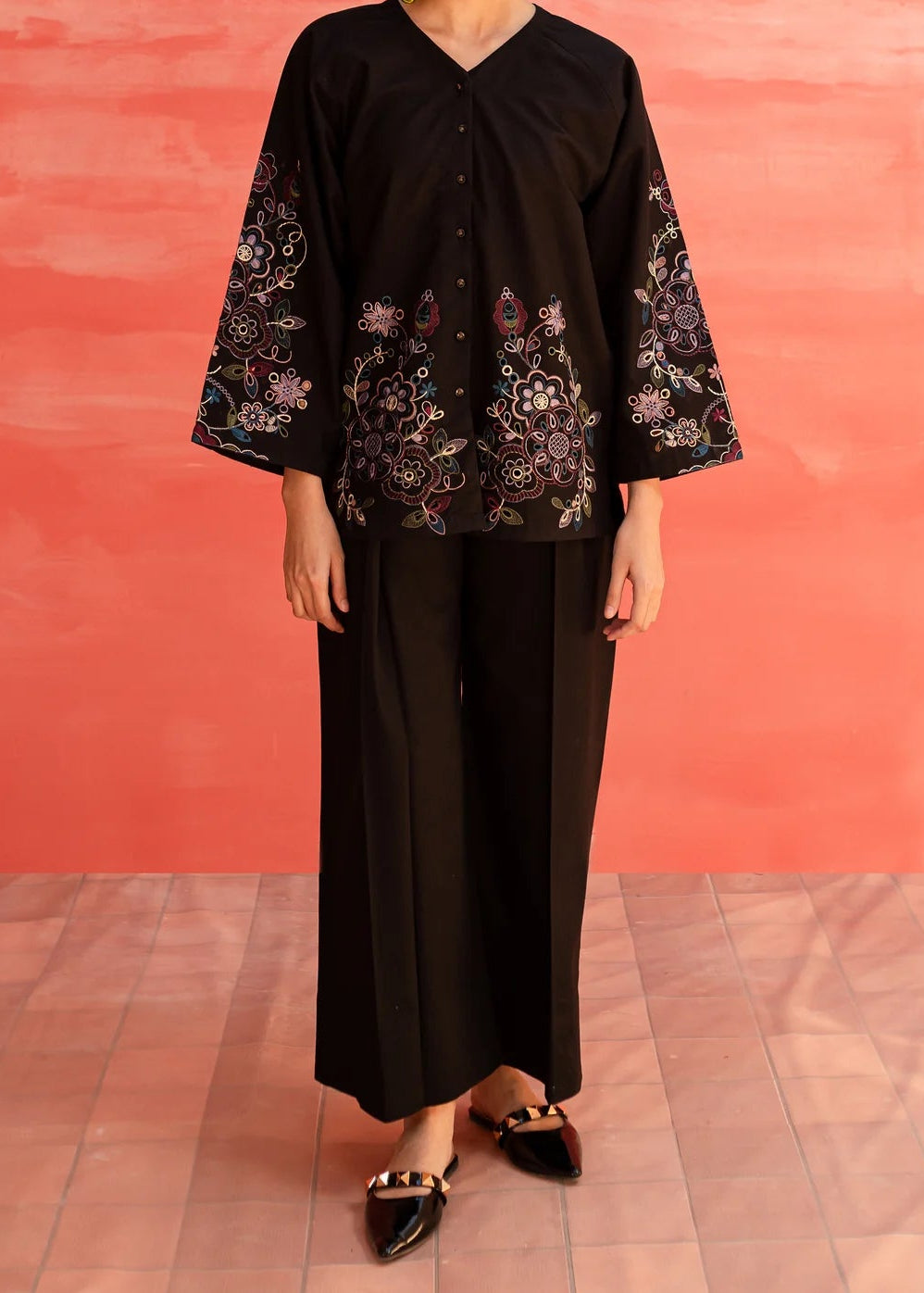 Grace S1518 -Embroidered 2pc lawn dress.