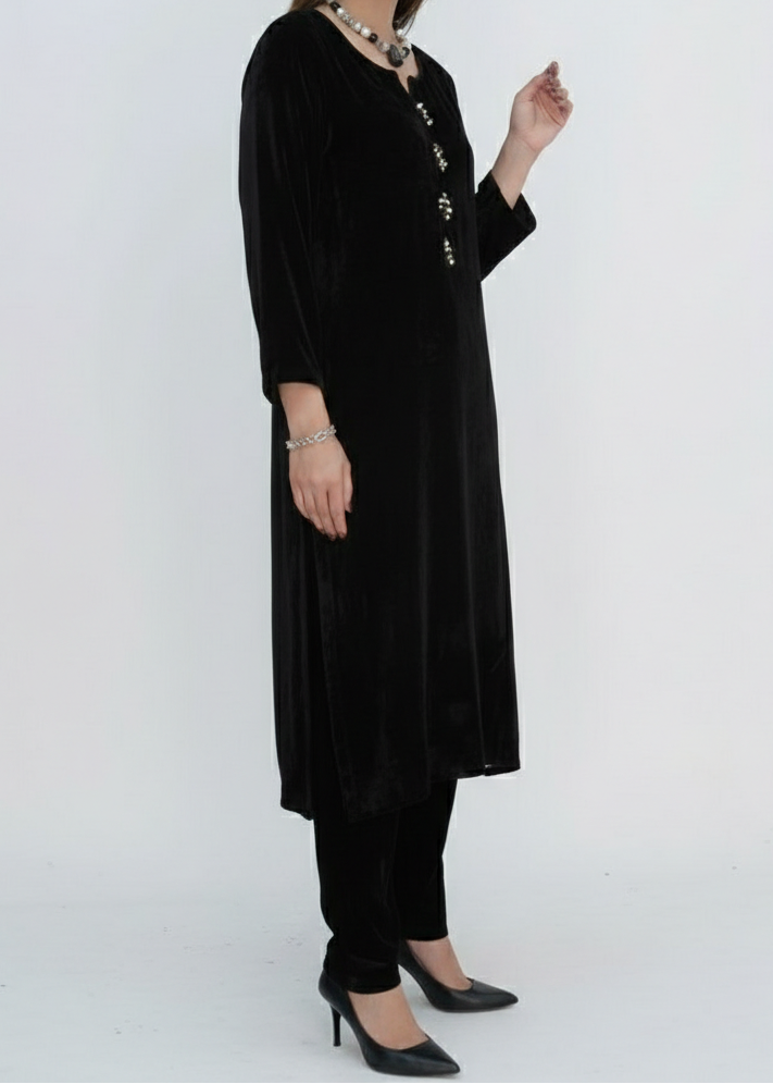 C-S 043- STITCHED 2PC VELVET CO-ORD SET.