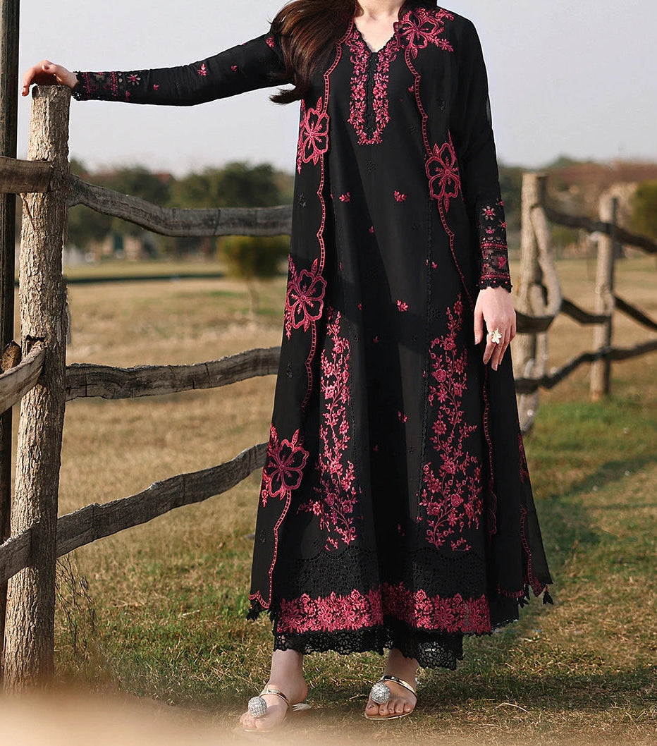 Grace S1457 - Embroidered 3pc CHIKANKARI Lawn Dress With Embroidered CHIKANKARI Chiffon Dupatta.