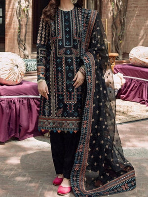 Grace S449-Embroidered 3pc lawn dress with Embroiderd organza dupatta.