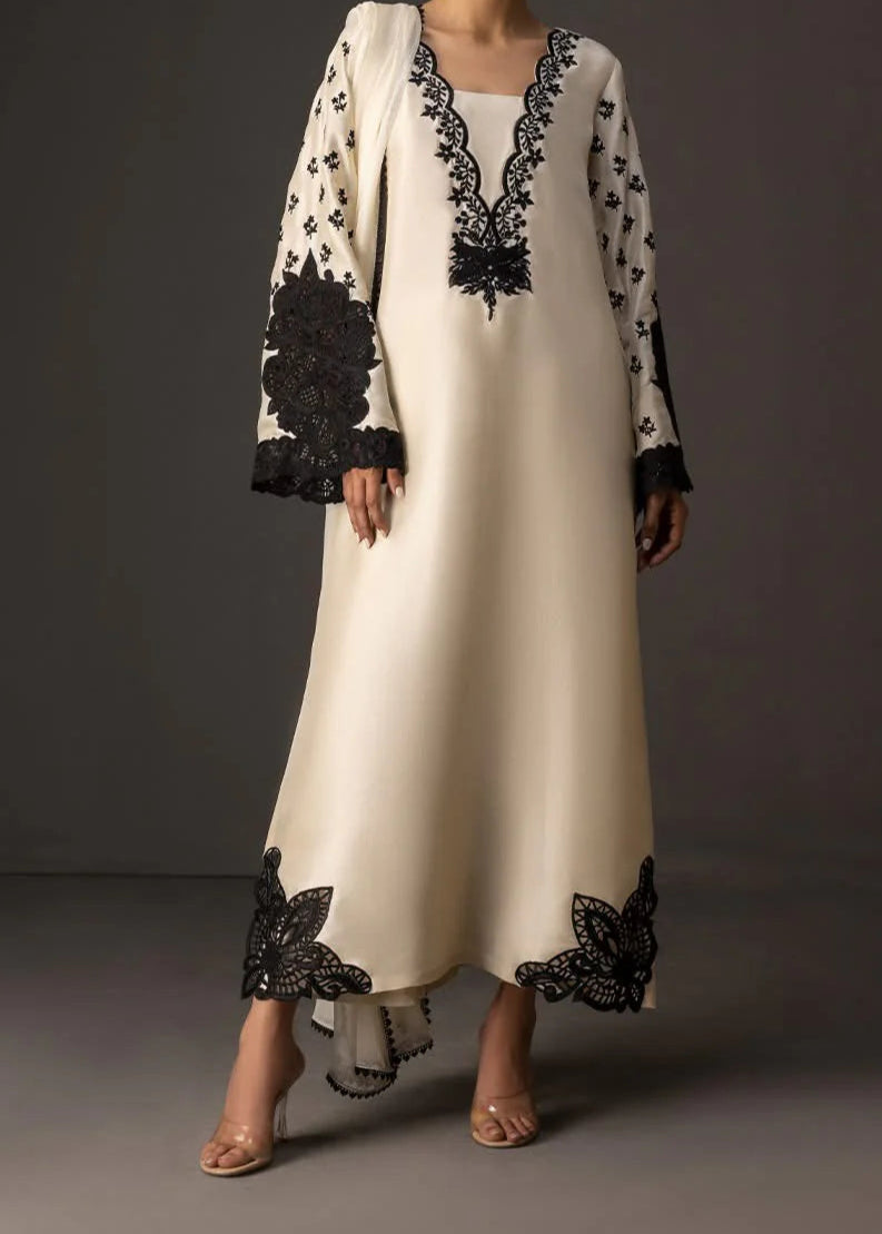 Grace W720 - Digital Printed 3pc Silk dress With Digital Printed Silk dupatta.