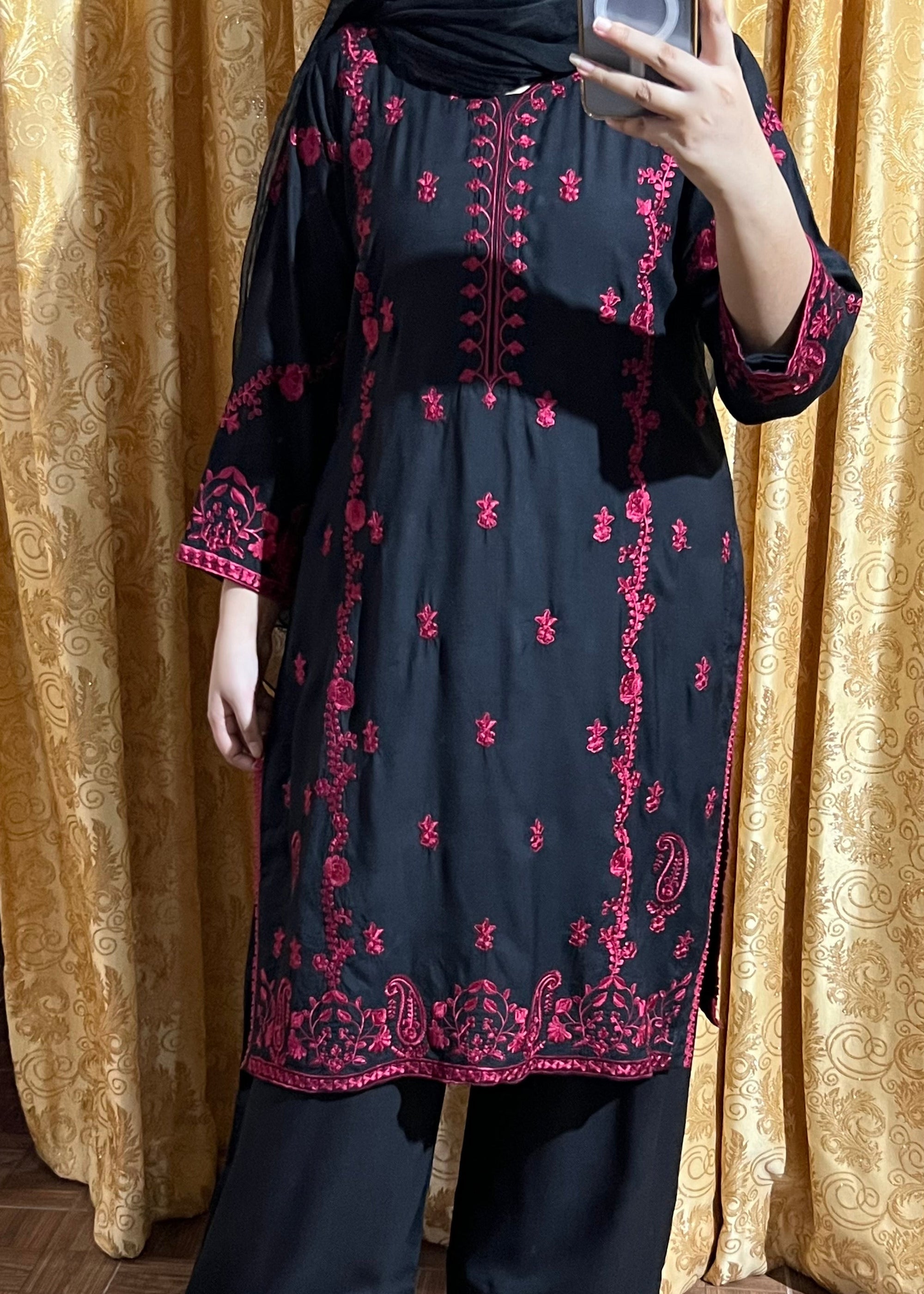 Grace Z-(W634)- Stitched Embroidered 2Pc Linen Dress.